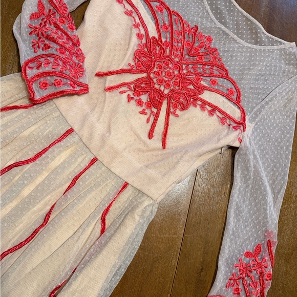 Romantic Nude Alice by Temperly Dress with Red Embroidery - Picture 5 of 11